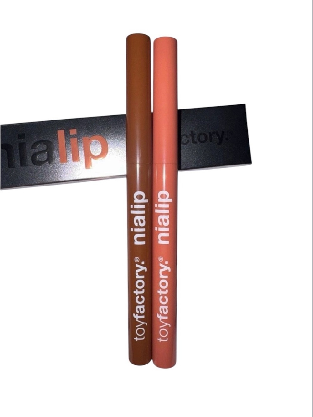 TOYFACTORY Nialip Lip Liner in Nude Protocol + Deep Seek
